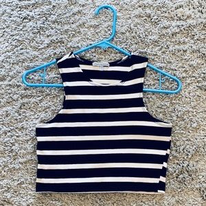 Stripped, black & white crop top.